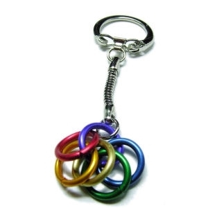 Regenbogen-Schlüsselanhänger mit kleinen Ringen